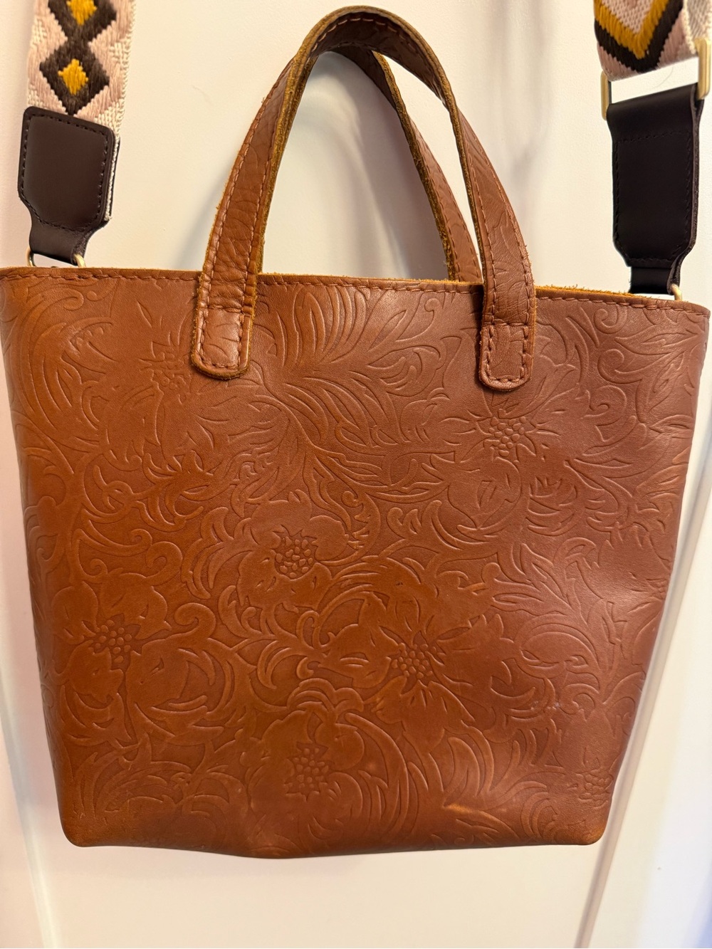 Portland Leather Mini Crossbody Bag with Patterned Strap - Picture 3 of 8
